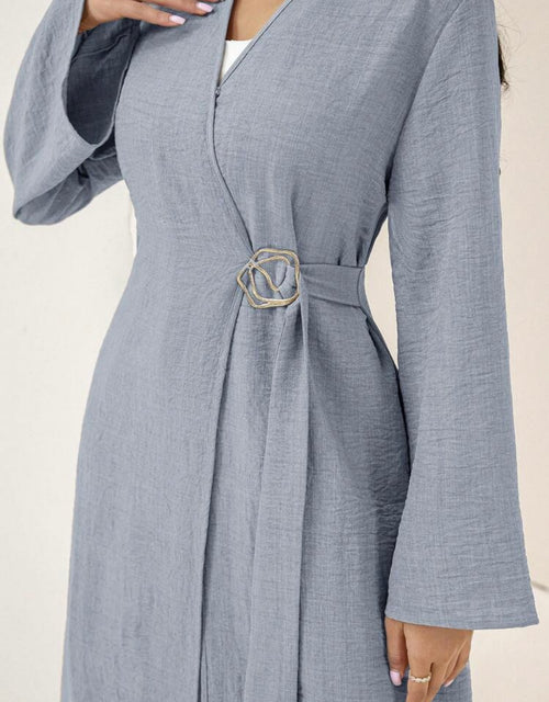 Elegant Metal Buckle Long Sleeve Abaya